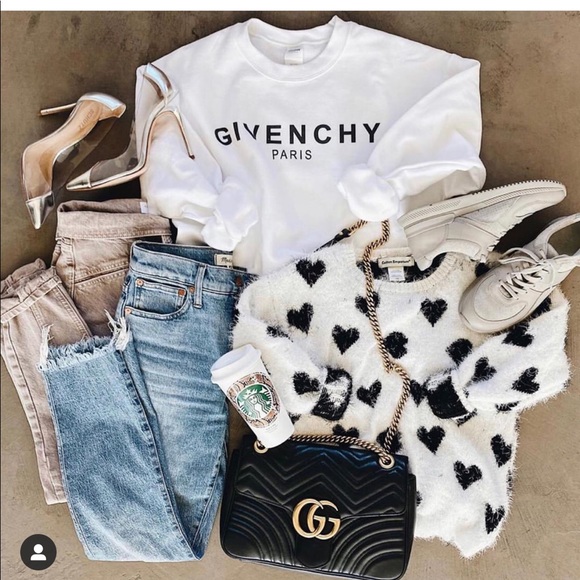 Meet your Posher, Roxann - Picture 2 of 2